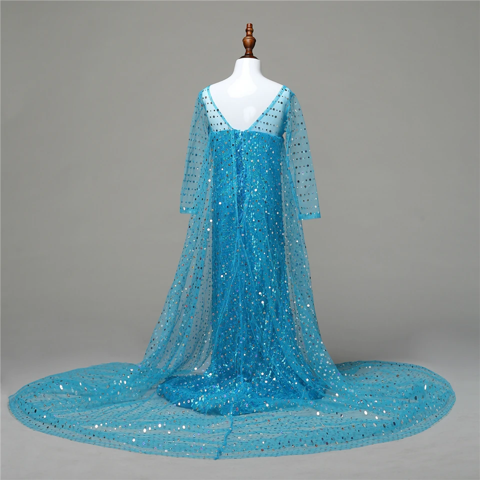 4696031518_708647543