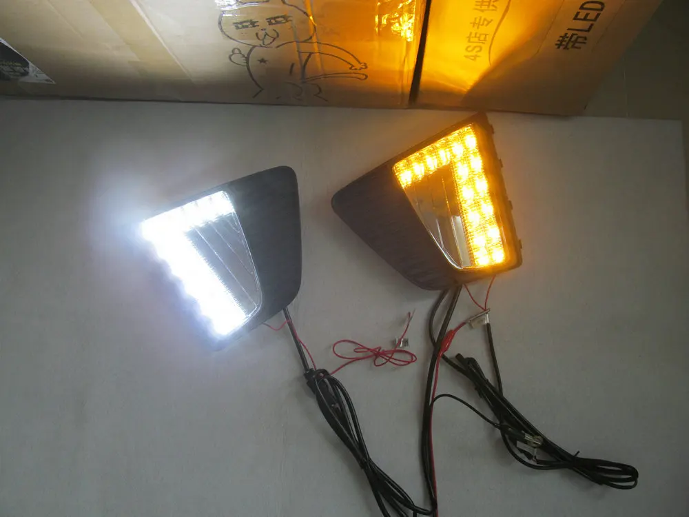 1 Pair LED DRL For Hyundai Creta IX25 LED Daytime Running Light fog DRL with yellow turning signal lamp
