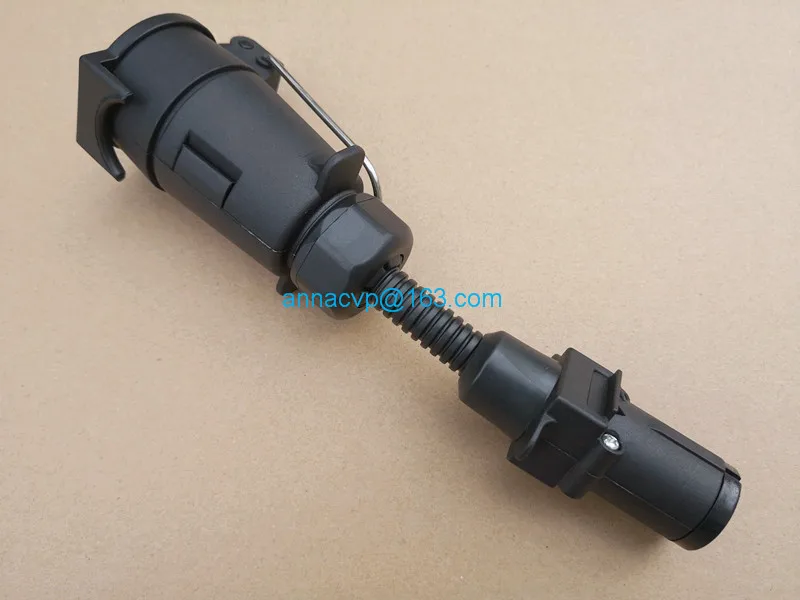 trailer adapter 7 pin large round trailer socket to small round plug (1)
