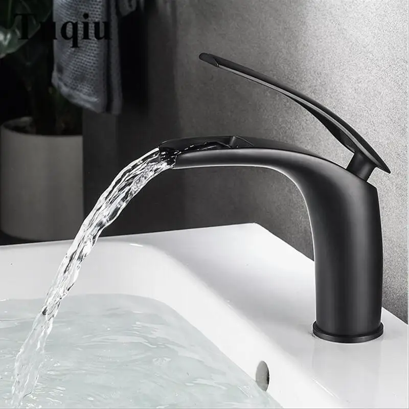 black short faucet 1 Водопад кран белый/черный горячий и холодный кран Ванная раковина кран Смеситель кран горячая и холодная раковина кран Новое поступление кран - Цвет: black short faucet 1