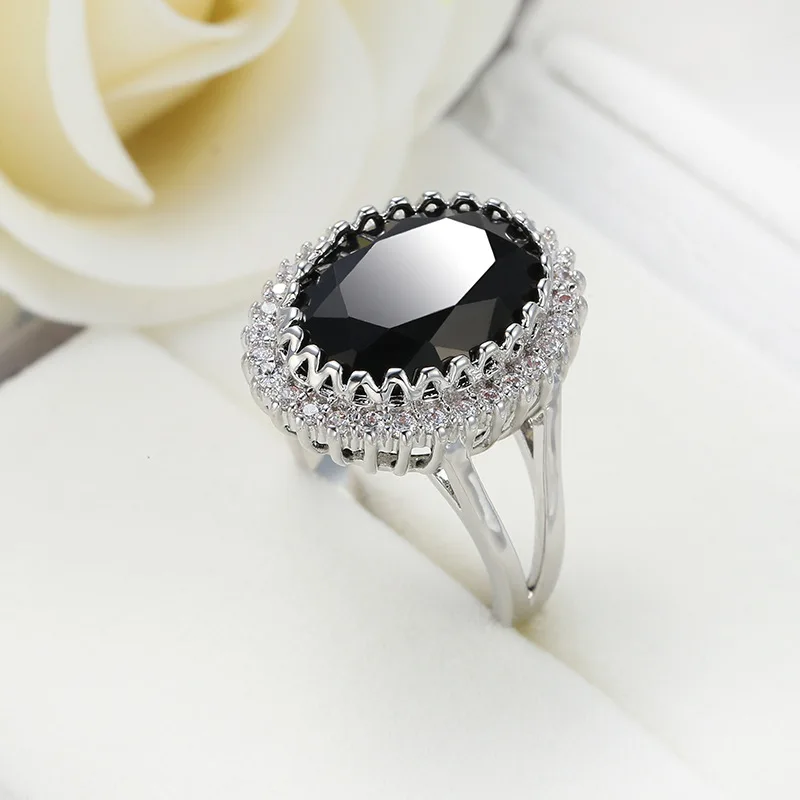 

925 Silver New Fashion Zircon Ring