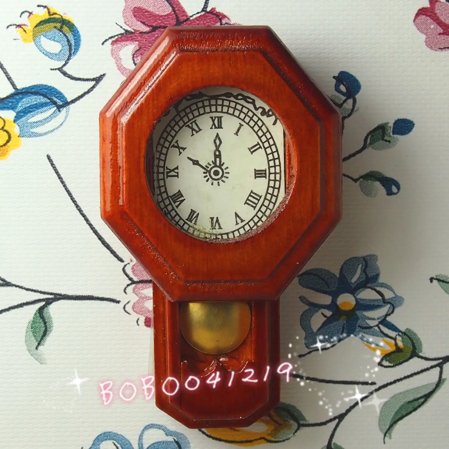 Dollhouse Miniature Living Room A Vintage Wooden Red Clock H5.5cm RD1084 | Игрушки и хобби