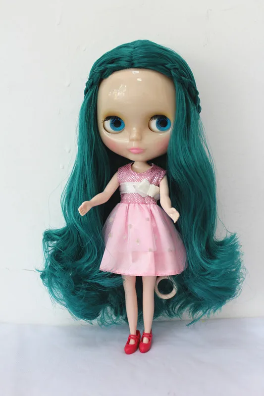 

Blyth doll,with transparent skin, it can changed into jointed doll