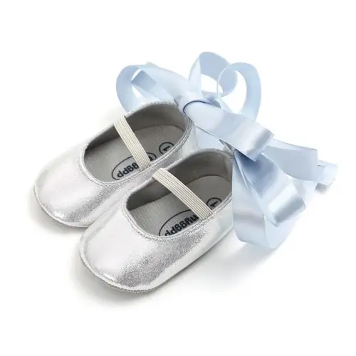 Симпатичные новорожденных для маленьких девочек кроватки обувь мода лук сандалии мягкой кроватки обувь