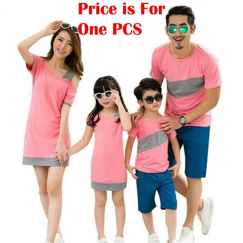 Одинаковые комплекты для семьи; коллекция года; семейный образ; платья с открытыми плечами для мамы и дочки; летняя футболка для папы и сына; семейная одежда - Цвет: Pink