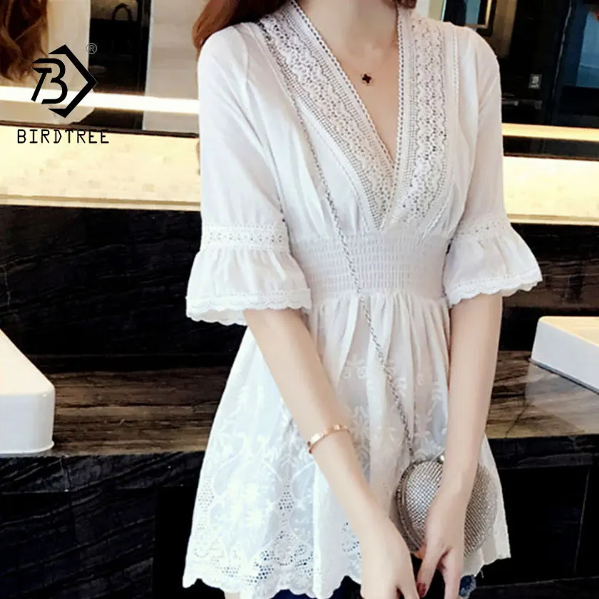 2019 Spring New Women's Sweet Ruffles V-Neck Fashion Lace Chiffon Shirt Patchwork Hollow Out Women Blouses Casual Tops T94715Z |