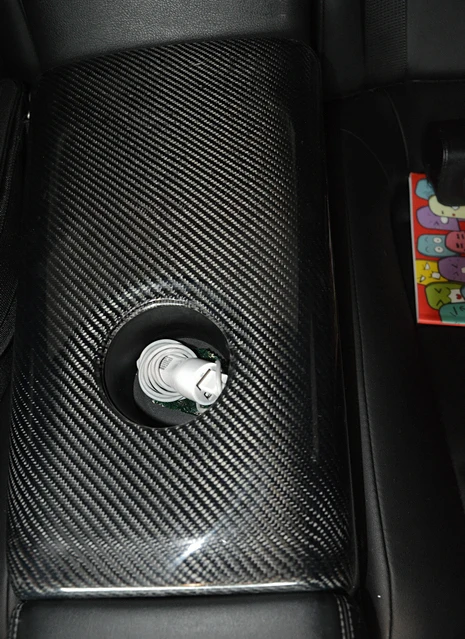 Nissan GTR R35 Rear Seat Arm Rest Cover (LHD) (2)