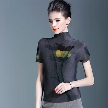 

Wrinkled jacket women's wear super elastic self-cultivation half-high collar printed T-shirt women's short sleeves