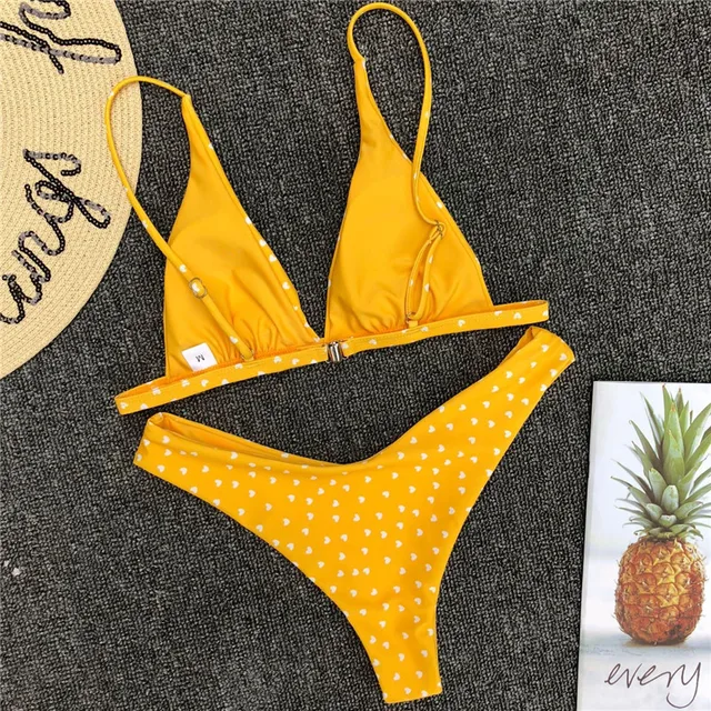 Ariel Sarah bikini Set 2019 Sexy strój kąpielowy stroje kąpielowe strój kąpielowy Kobiety czerwony Bikinis Heart Print plaża Wear Maillot de Bain Femme tanie tanio Niska talia Wire Free Floral Print K250 Polyester Terylene Pasuje do rozmiaru Weź swój normalny rozmiar Bikinis Set S M L Ariel Sarah bikini Set 2019 Sexy strój kąpielowy stroje kąpielowe strój kąpielowy Kobiety czerwony Bikinis Heart Print plaża Wear Maillot de Bain Femme tanie tanio Niska talia Wire Free Floral Print K250 Polyester Terylene Pasuje do rozmiaru Weź swój normalny rozmiar Bikinis Set S M L