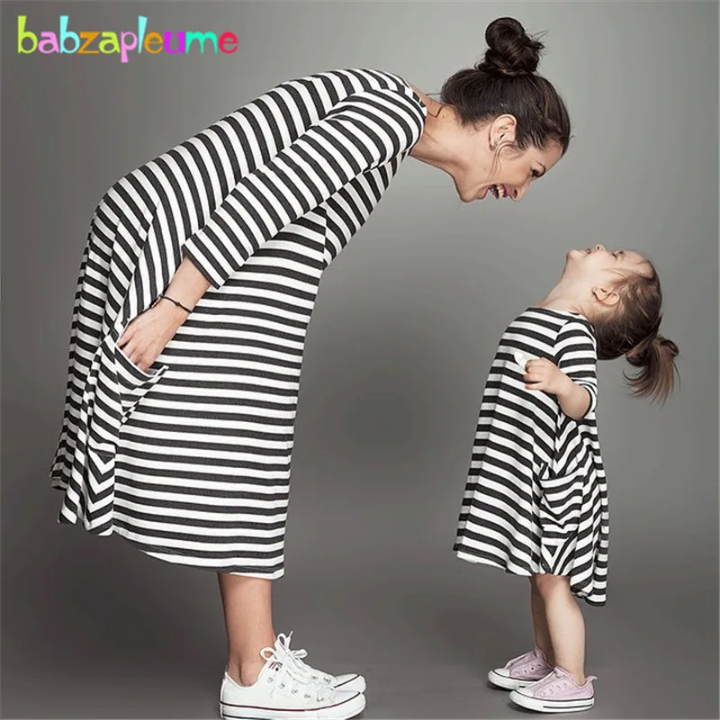 

Summer Girls Dress Family Clothing Matching Outfits Fashion Stripe Mom And Daughter Matching Dresses Mommy And Me Clothes BC1031