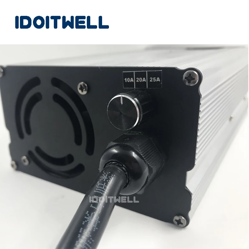 

Customized 240W adjustable current Battery Charger 12V 15A 10A current 2 stages manually adjustable fast charger with CE ROHS