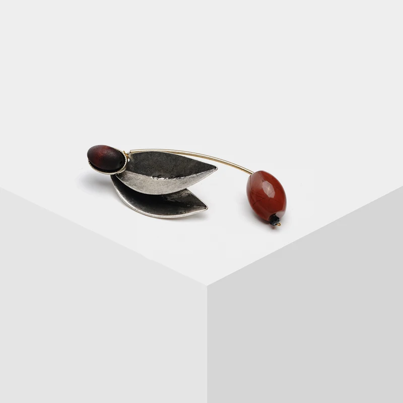 

Amorita boutique oncomelania design Beautiful fruit Brooches