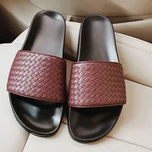 Из натуральной кожи Для мужчин модные мягкие кожаные ткачество пляжные тапочки Для мужчин толстая подошва Ttavel открытый Молодежный Ретро кожаные Тапочки