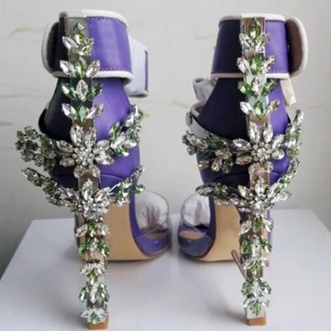 Пикантные сандалии-гладиаторы на каблуке со стразами; женские алмазные высокие туфли из ПВХ с открытым носком; женские вечерние туфли с застежкой на лодыжке; JAWAKYE - Цвет: Фиолетовый