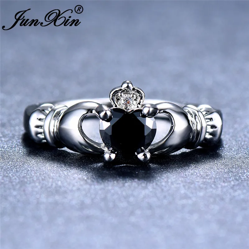 JUNXIN Round Heart Stone Black Rings For Women 925 Silver Filled aaa Zircon Claddagh Ring Female Wedding Bands Boho Jewelry Gift