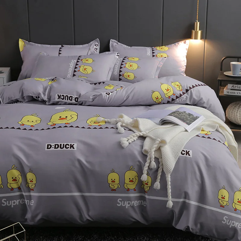 

Small Yellow Duck Pattern Polyester Bedding Sets 4Pcs Geometric Pattern Bed Linings Duvet Cover Bed Sheet Pillowcases Cover Set