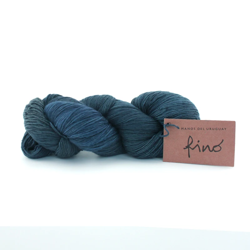 

1 Piece Manos Fino 70% Extrafine Merino Wool 30% Silk Blended Yarn Hand dyed Yarn From Uruguay