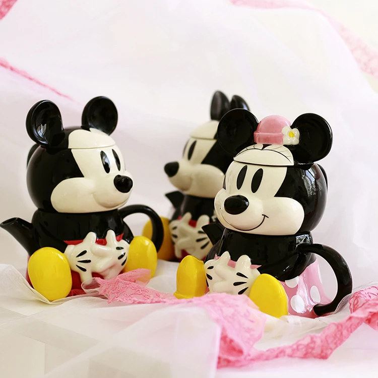 

2019 Hot sell cartoon 1 Mickey Teapot including 1Teacup Mug and filter net with lid Set for nice Christmas Gift