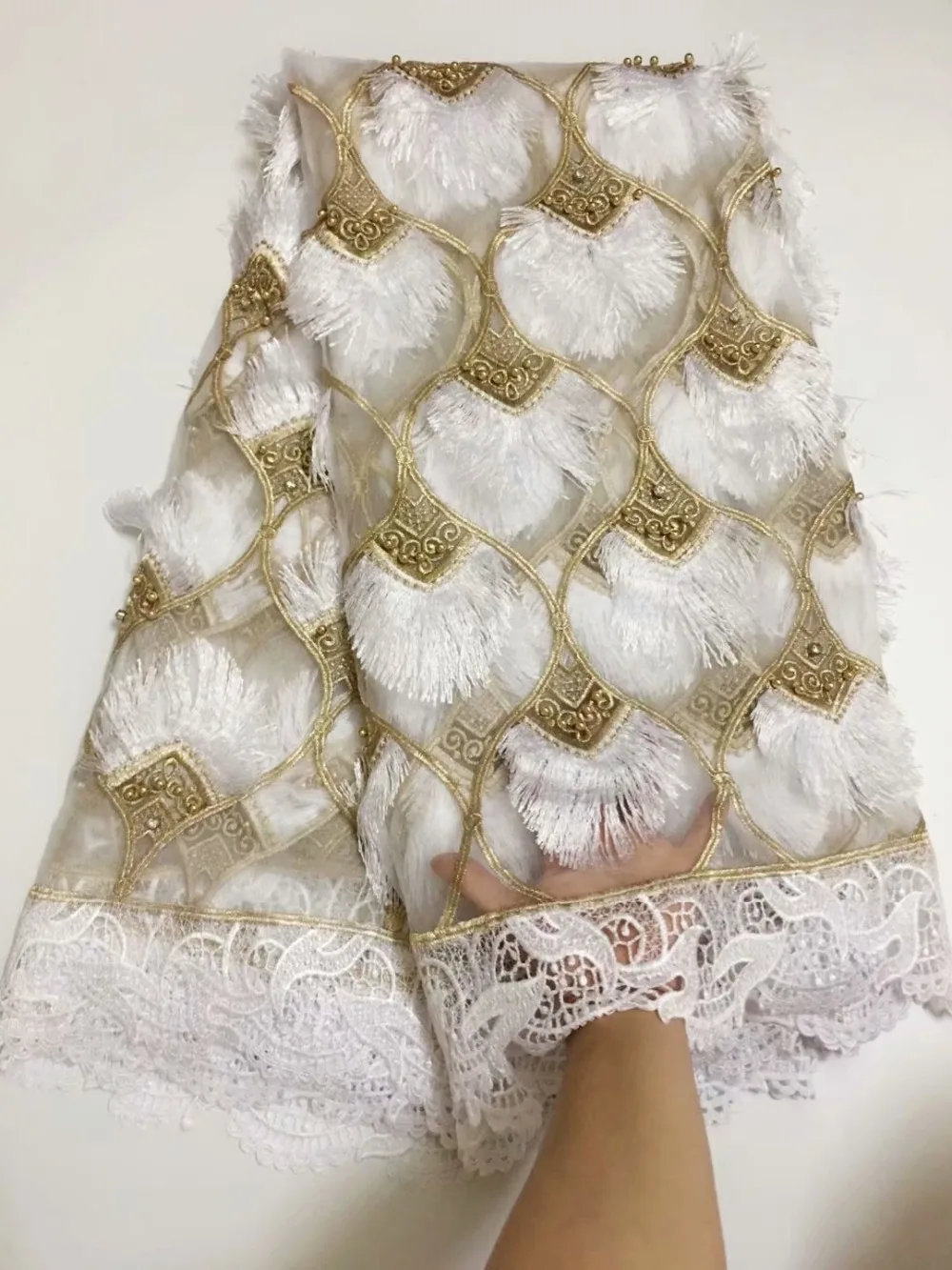 

white nigerian lace fabric 2018 fashion tassel lace material beaded fabric high quality embroidery fabric 5yard/lot 5807-