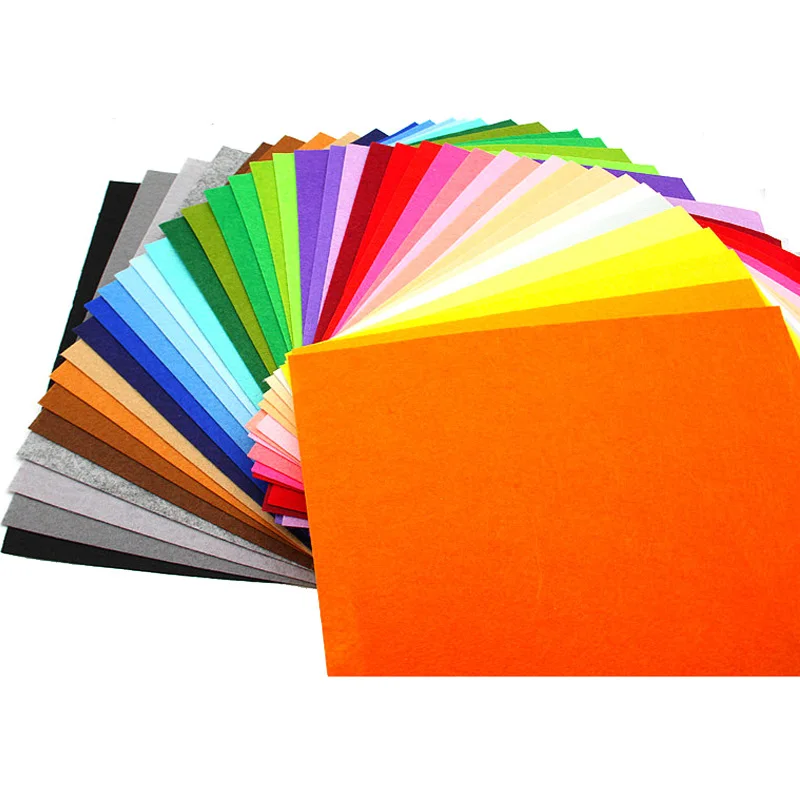 200 Haute Qualité Poisson Forme Feutre Appliques Cardmaking Décoration Mix Color 23 mm