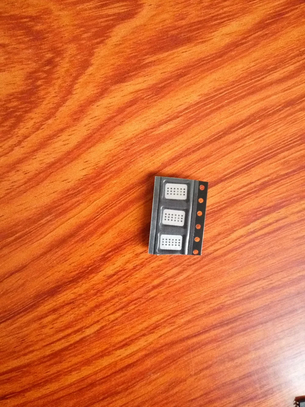 

Stock sale 100% original new SGX (formerly E2V) MEMS gas sensor NO2 H2 O3 sensor MiCS-2714
