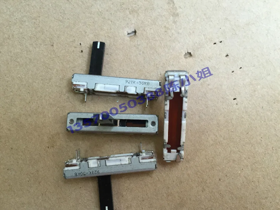 

5pcs ALPS brand 3.5 cm sliding potentiometer, with B50K axis, long 15mm, with white dots