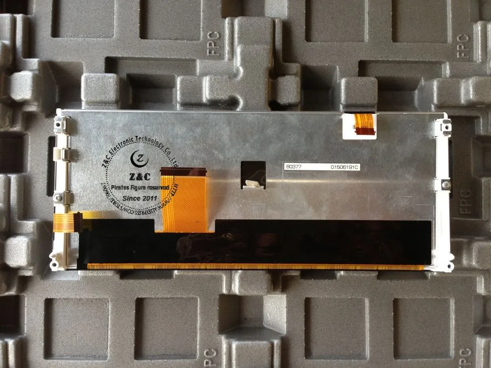 Original-8-8-TFT-LCD-screen-display-for-BMW-CIC-E60-E61-E63-E64-E65-E66