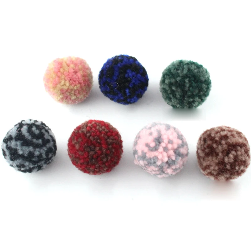 pompom ball 2