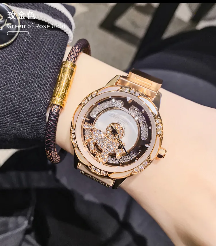 Women Wristwatches (12)