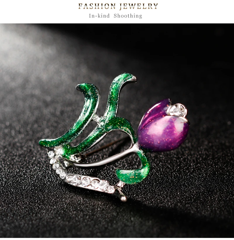 Brooches 09