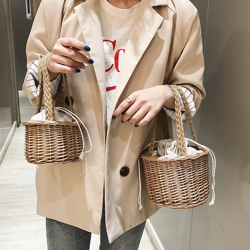 

2019 women bag New Korea ins straw bag summer mini rattan small bag bucket handbag hand bag
