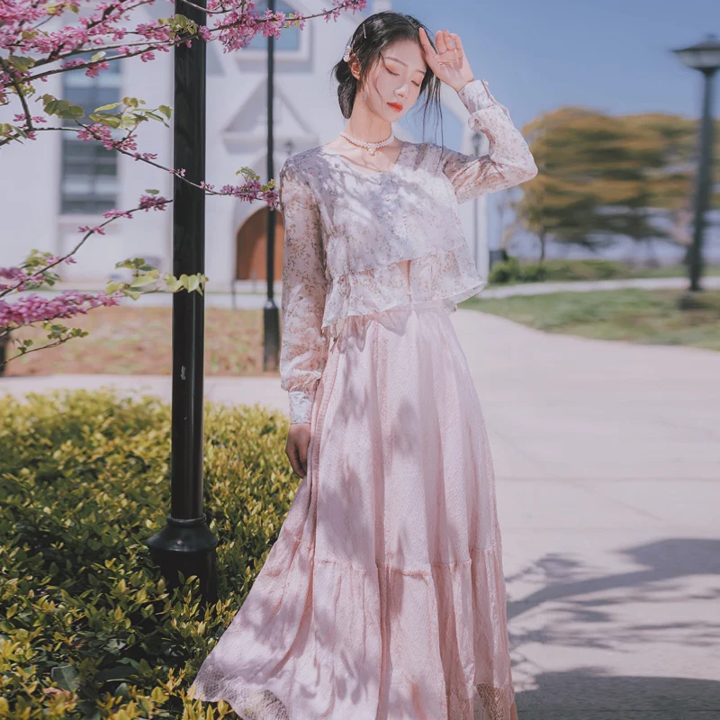 

2019 new fashion women's two piece set Vintage two-piece dress French retro chiffon seaside holiday beach