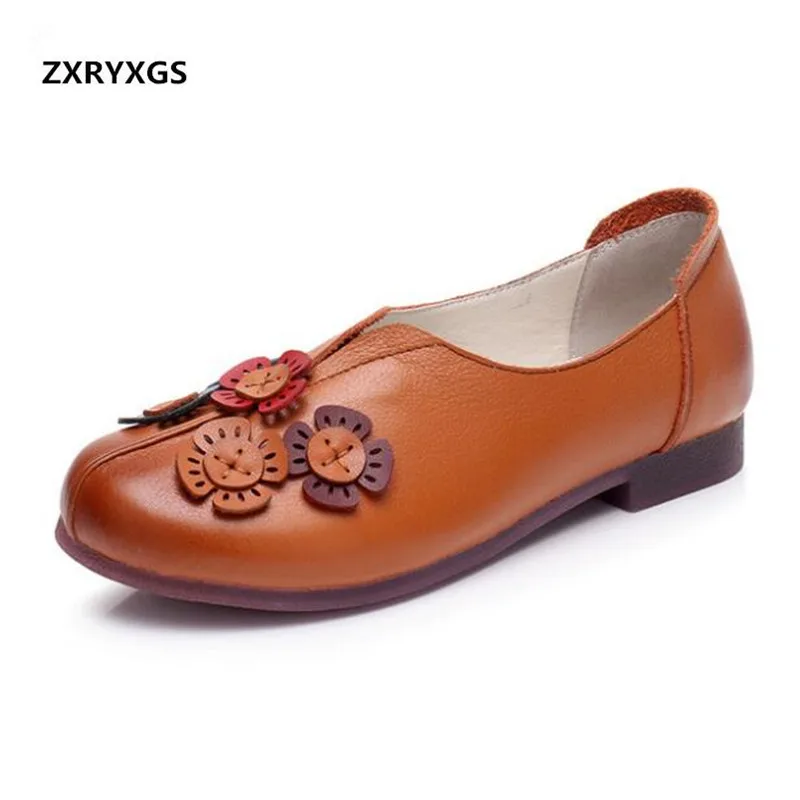 

ZXRYXGS brand shoes woman flat shoes 2018 new Flower fashion shoes real leather Middle-aged women flats casual shoes plus size