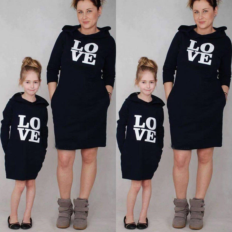 

2018 Family Mother Daughter Matching Clothing Girls Hooded Hoodie Dress Clothes Outfit Long Sleeve Party Dresses Autumn Hot Sale