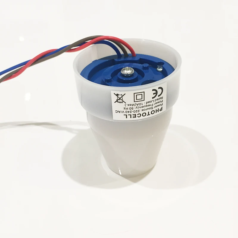  CMBetter Waterproof automatic light sensor switch  delay intelligent street light switch controller  light control sensor 10A (1)