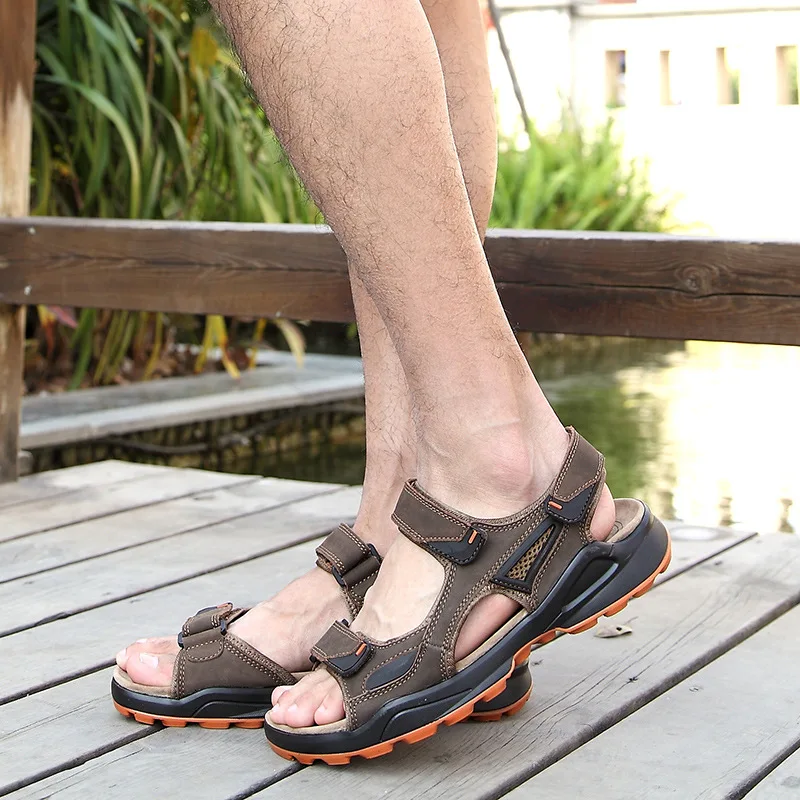 Genuíno Homens Alta cáqui Chegada 38 Size Marrom verde Novos Moda Big De Aa10051 Dos 45 Da Sandálias Couro Qualidade 2017 Claro Cunha Sapatos Afqq0Fow