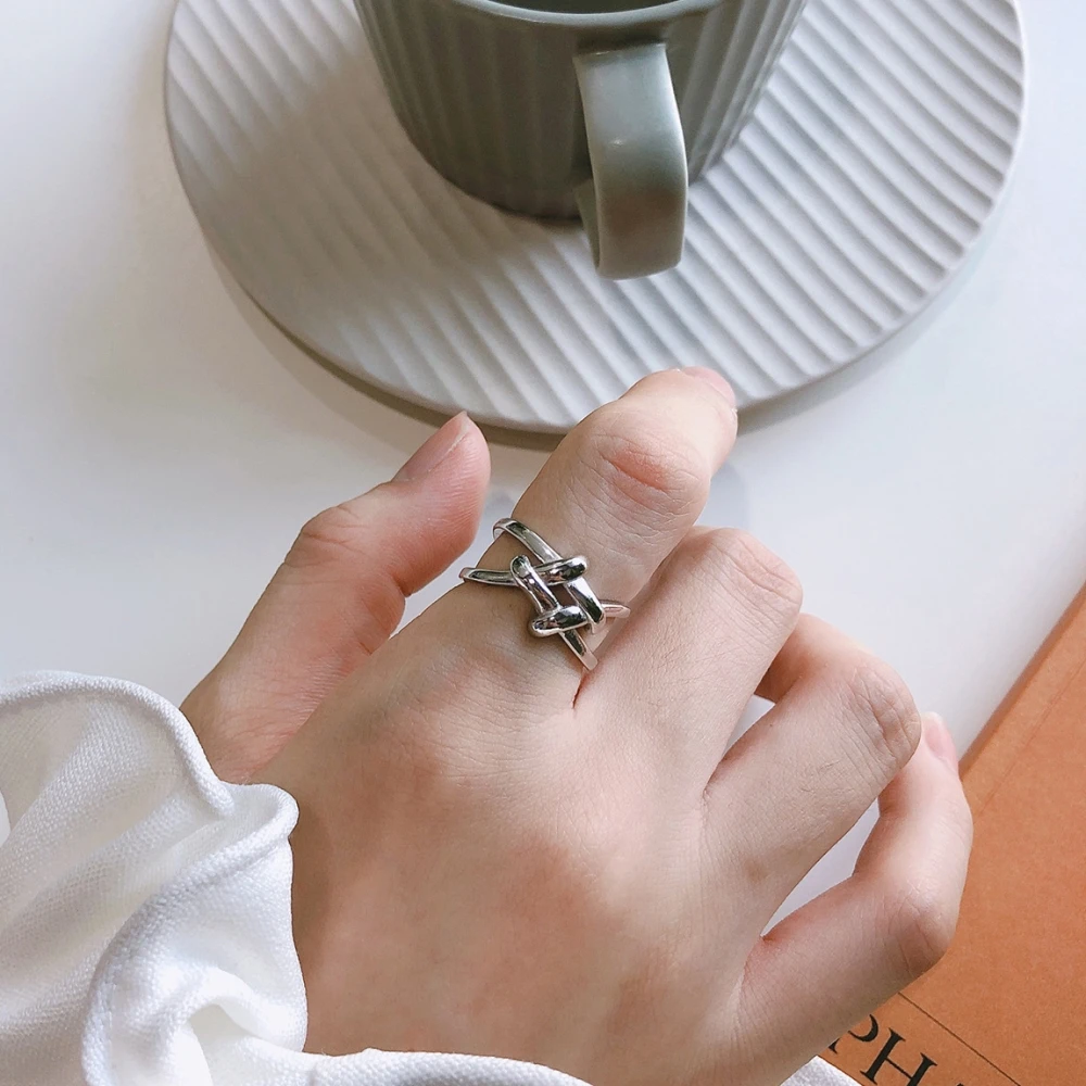 春先取りの 海外から日本未入荷の人気アイテムを直輸入 Diamond2deal Silverpostイヤリング 925スターリングシルバーダイヤモンドcrosterling レディースアクセサリー