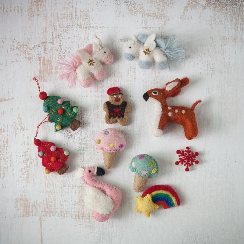 

Animals props for Newborn Photography Woodland Prop Photo Prop Hug hold felted animals baby bebe shower mini gift twins props