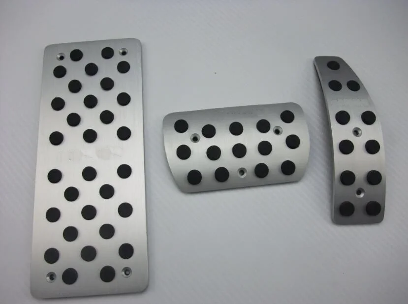 

Car Accessories For Chevrolet Captiva Fuel Brake Foot Rest MT pedals Plate Non slip Accelerator brake pedal Pads Car Styling