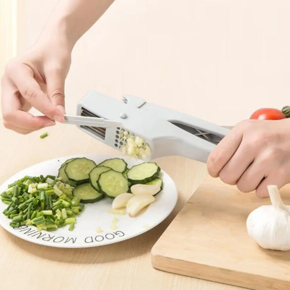 

2 in 1 Garlic Press and Slicer Professional Garlic Ginger Crusher Gadgets Vegetable Spiralizer Cutter Ktchen Accessories