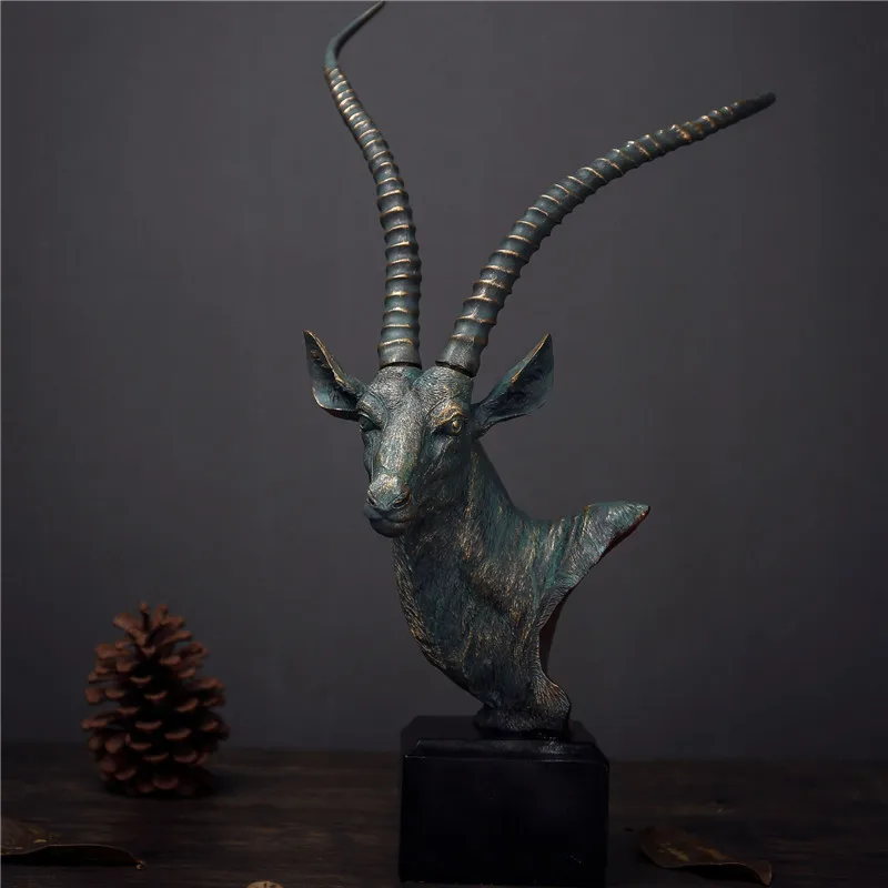 

American Style home decoration Craft Hotel Cafe Animal Antelope Ornaments Cool Exquisite Painted Resin Crafts Vintage Home Decor