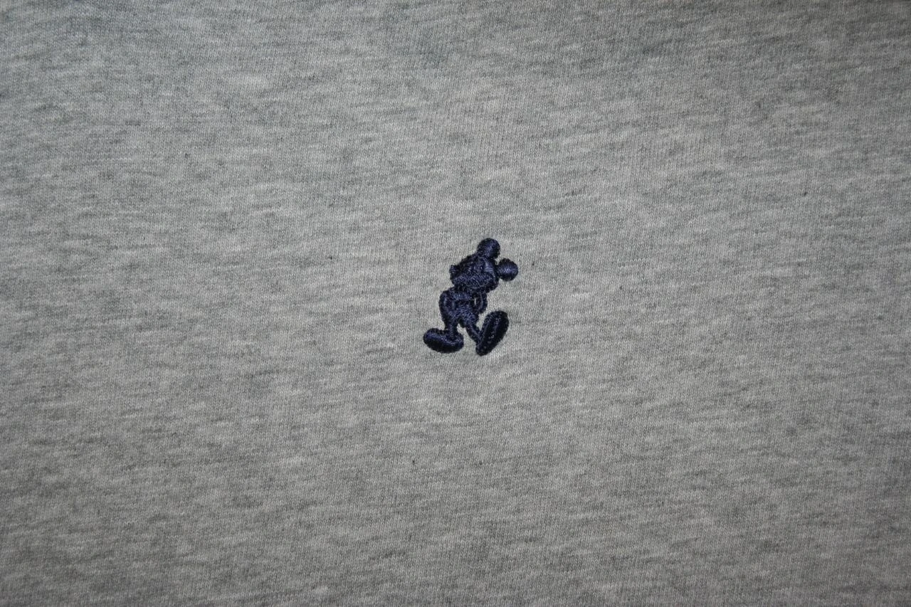 DISNEY Mickey Mouse T-Shirt XL Gray V-Neck Chest 48" S/S Shirt Mens HTB1R9DoBOCYBuNkSnaVxh7MsVXah - DISNEY Mickey Mouse T-Shirt XL Gray V-Neck Chest 48" S/S Shirt Mens
