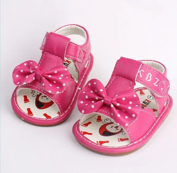 Летняя обувь для маленьких девочек 0-12 месяцев; обувь с бантом для новорожденных; обувь для малышей; детские сандалии для новорожденных; нескользящие сандалии для принцесс