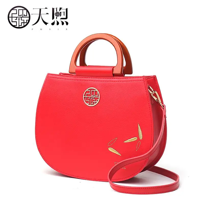 

PMSIX high quality fashion luxury brand 2018 new embroidered temperament wild handbag red shoulder messenger bag Chinese style