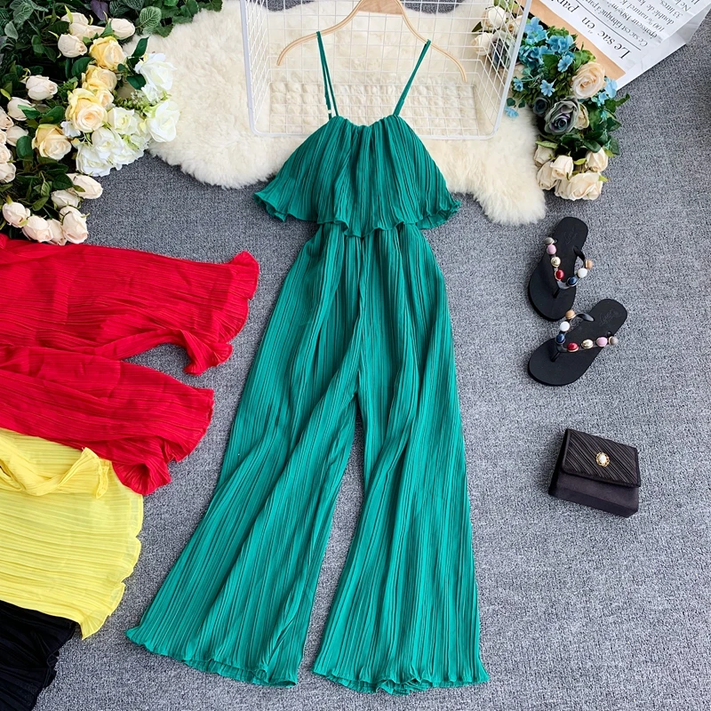 Женский пляжный комбинезон ALPHALMODA однотонный плиссированный с открытыми плечами