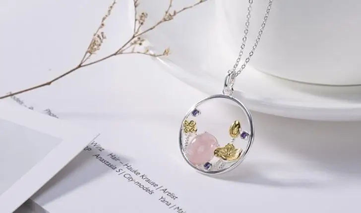 

Sterling S925 925 silver Necklace Strawberry Quartz Pendant sweater chain