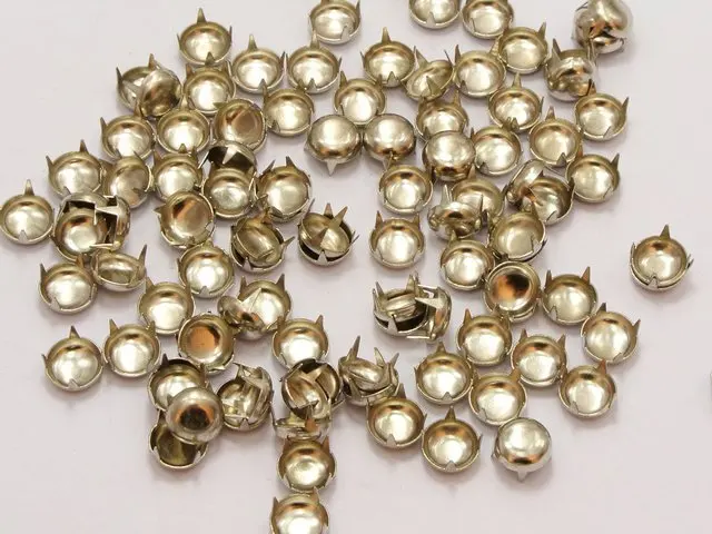 

100 Silver Tone Metal Dome Claw Punk Studs Rivets 8mm Belt LeatherCraft DIY