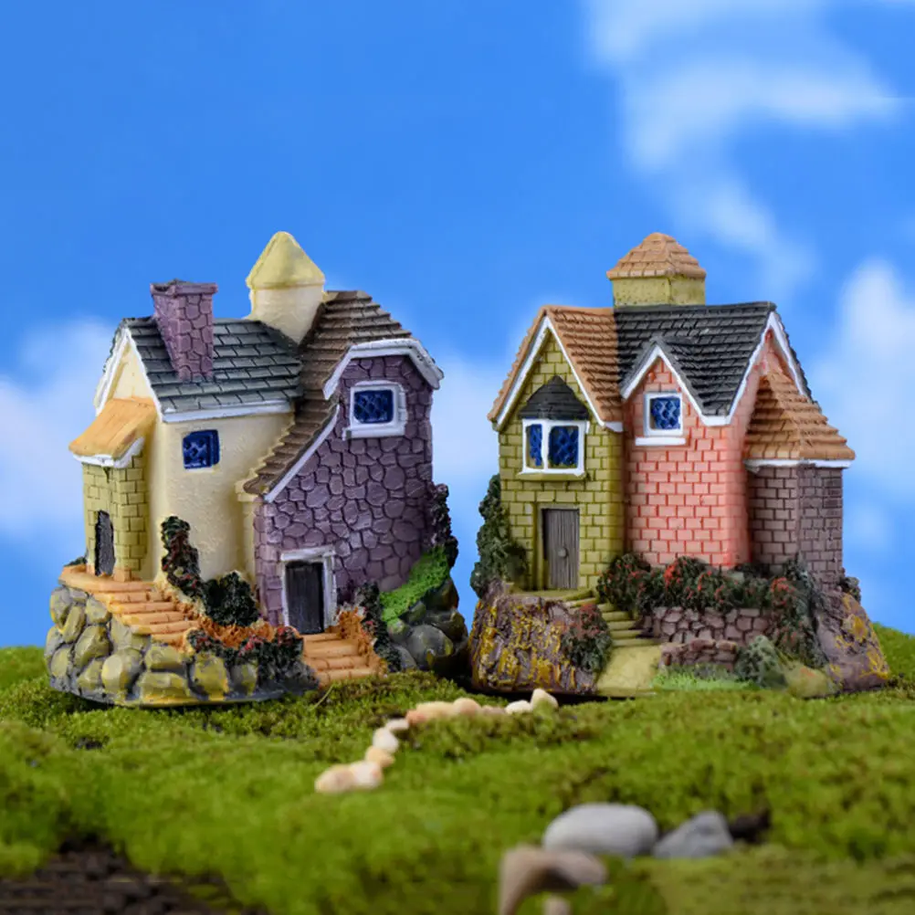 

4 Styles Cute Mini Resin House Miniature House Fairy Garden Micro Landscape Home Garden Decoration Resin Crafts Random