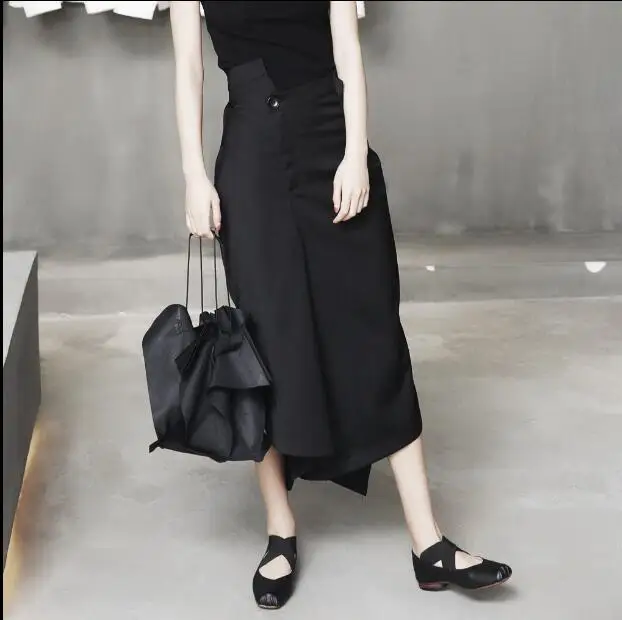 Marcher dans L\u0027obscurité 2017 Irrégulière conception sens large jambe pantalon pantalon femmes pantalon sarouel