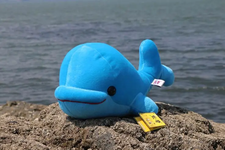 peluche de ballena azul